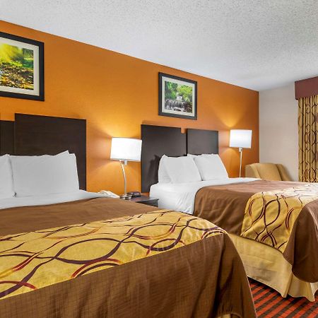 Rodeway Inn Coopersville Ngoại thất bức ảnh