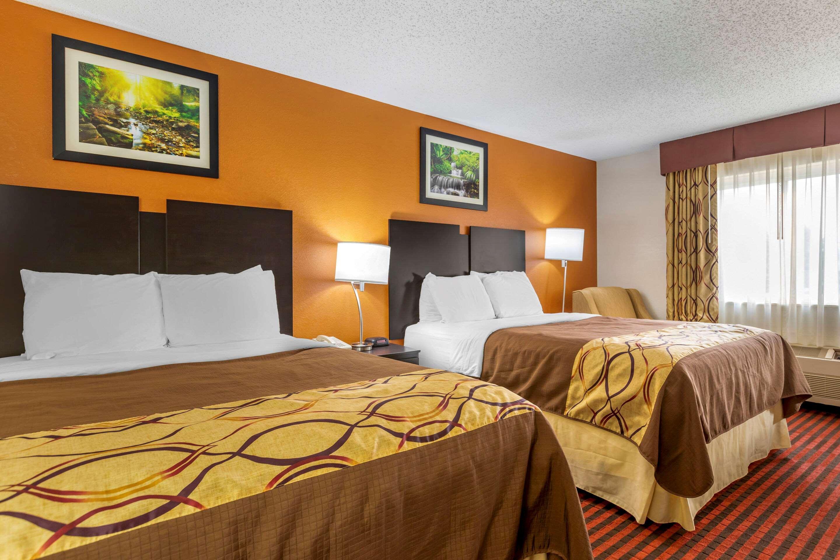 Rodeway Inn Coopersville Ngoại thất bức ảnh