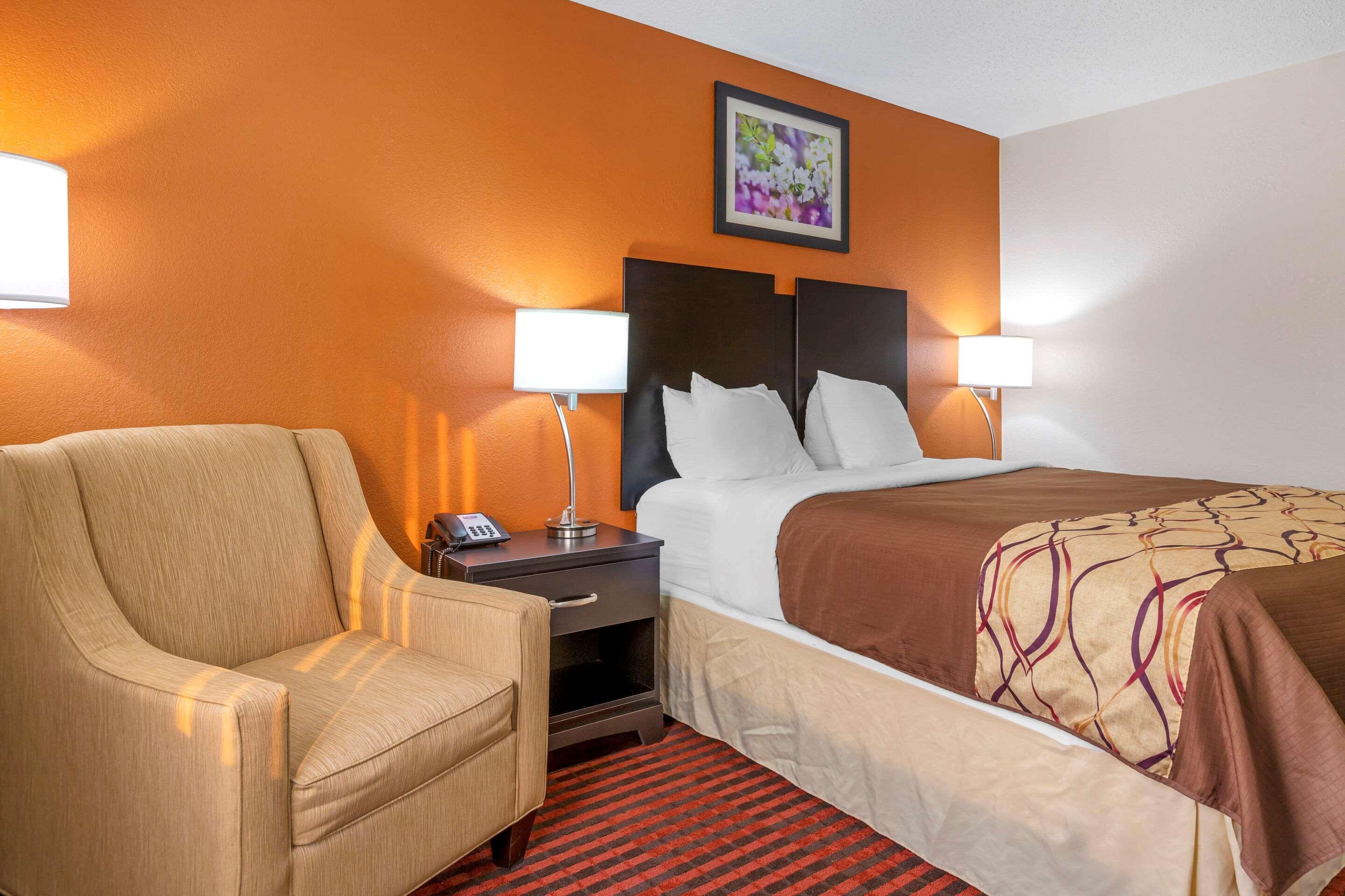 Rodeway Inn Coopersville Ngoại thất bức ảnh