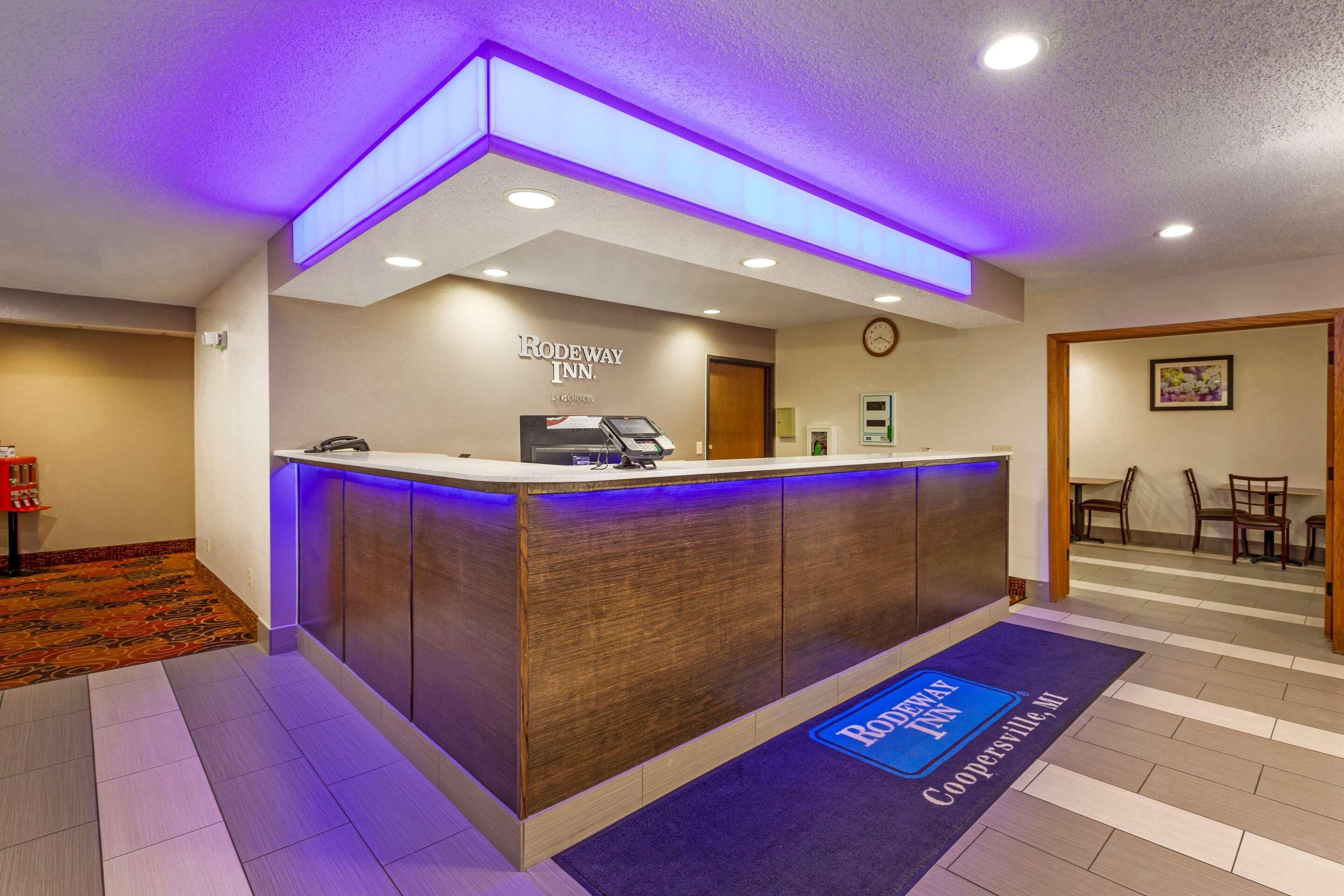 Rodeway Inn Coopersville Ngoại thất bức ảnh